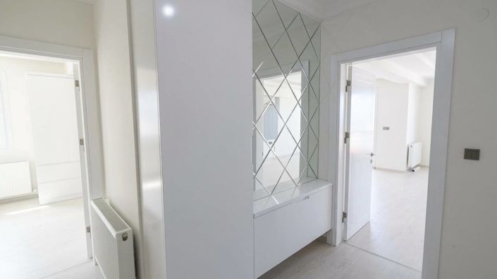 Image No.21-4 Bed Apartment for sale
