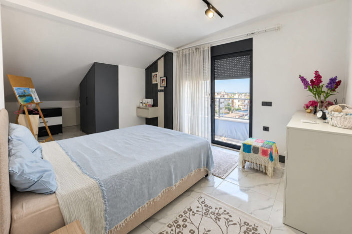 Image No.13-2 Bed Apartment for sale