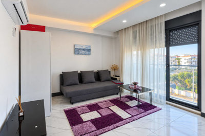 Interior 12