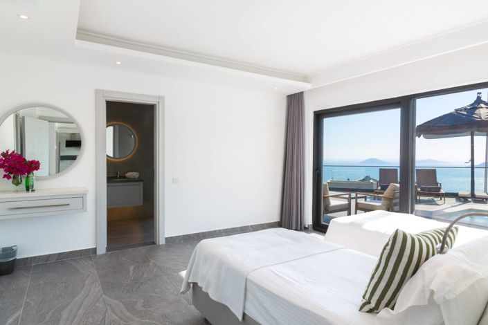 Image No.32-6 Bed House/Villa for sale