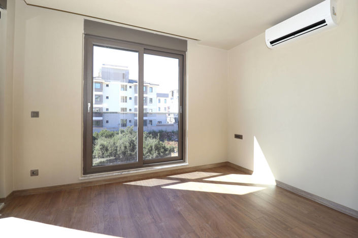 Image No.13-1 Bed Apartment for sale
