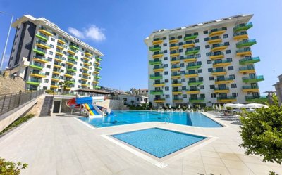 Exterior 5