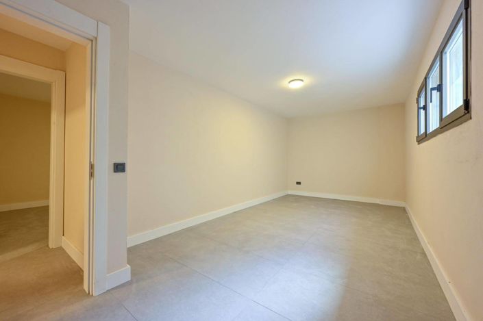 Image No.34-5 Bed House/Villa for sale