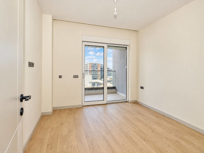 Image No.17-1 Bed Apartment for sale