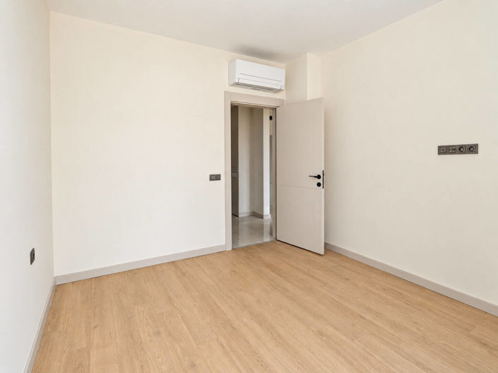 Image No.18-1 Bed Apartment for sale