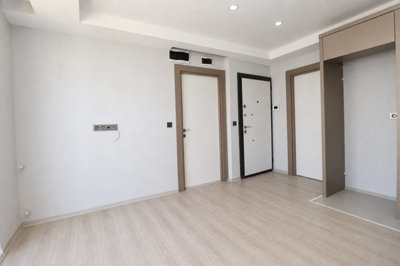 Interior 3