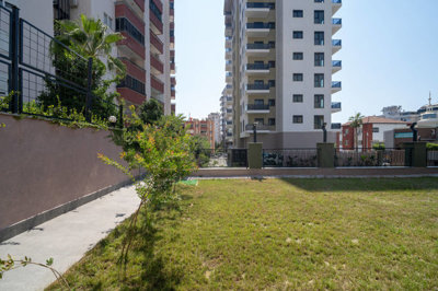 Exterior 15