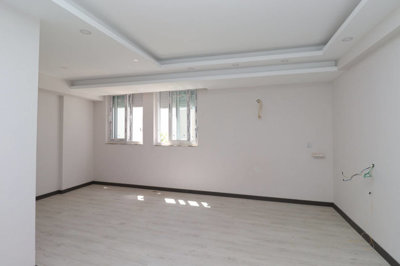Interior 3