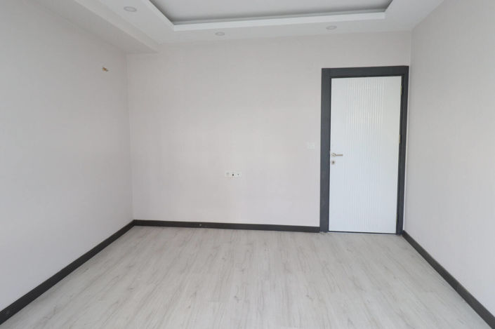 Image No.6-3 Bed Apartment for sale