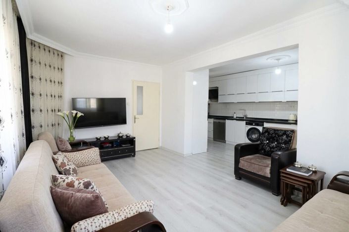 Image No.11-3 Bed Apartment for sale
