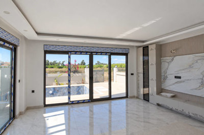Interior 2