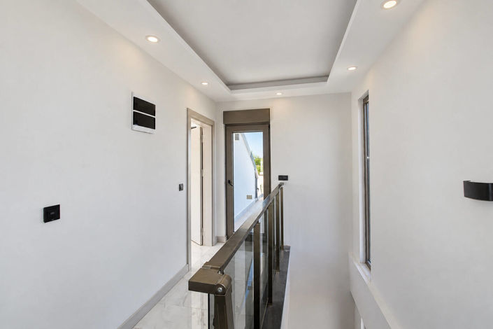 Image No.53-5 Bed House/Villa for sale