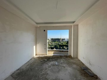 Interior 4
