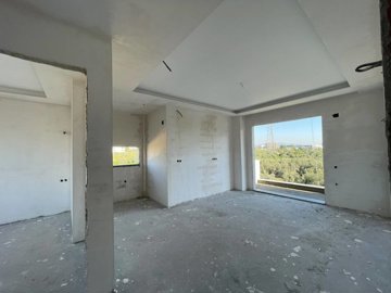 Interior 2