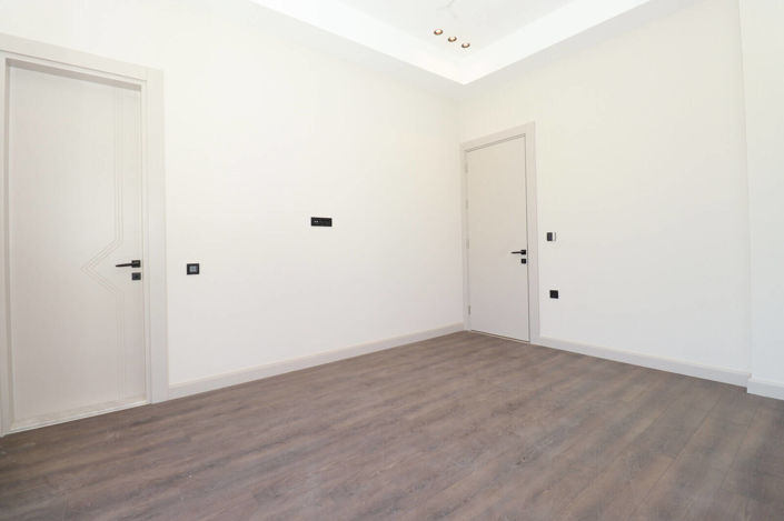 Image No.35-4 Bed House/Villa for sale