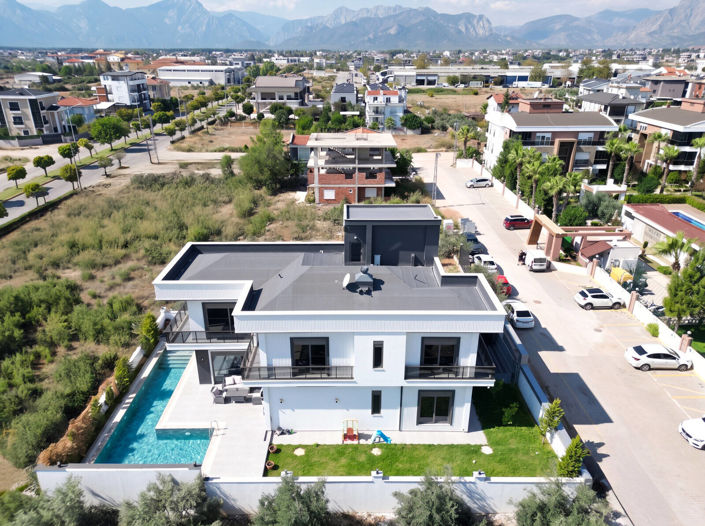Image No.8-4 Bed House/Villa for sale