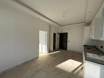 Interior 3
