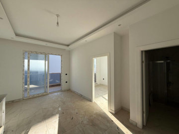 Interior 2