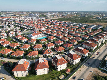 Exterior 7