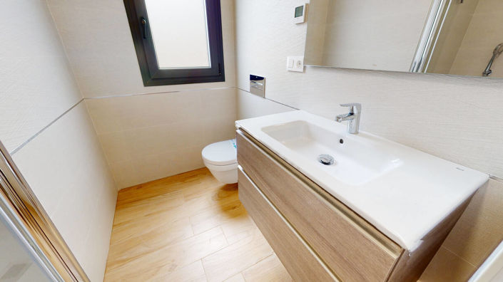 Image No.46-2 Bed Apartment for sale