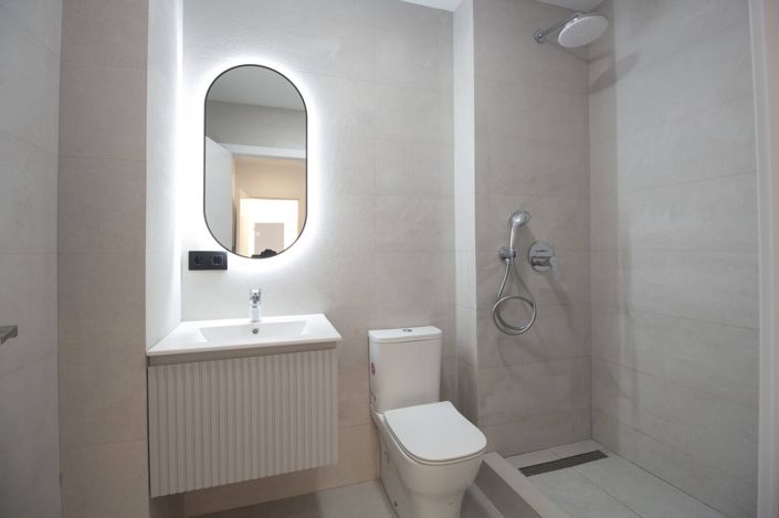 Image No.13-Appartement de 2 chambres à vendre à Málaga City