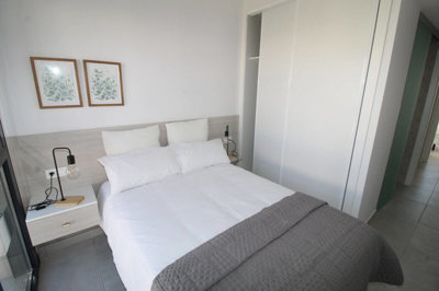 Interior 7