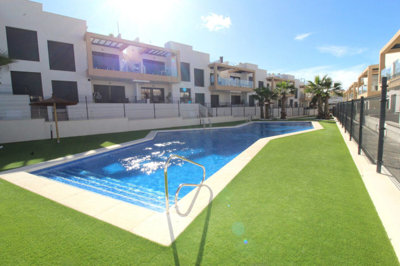 Exterior 3
