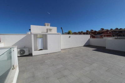 Exterior 5