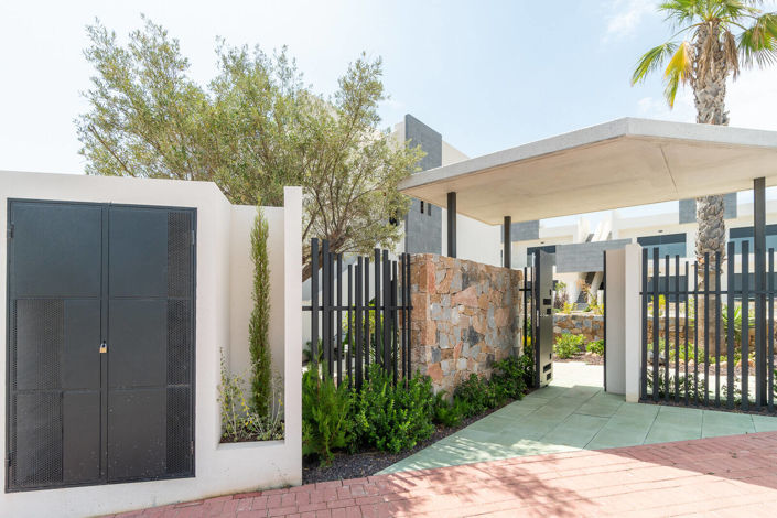 Image No.21-3 Bed Apartment for sale