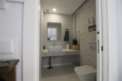 Interior 11