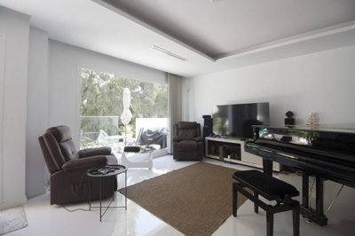 Interior 1