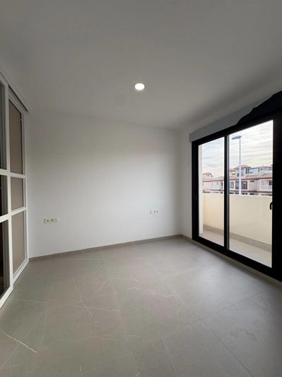 Image No.16-3 Bed House/Villa for sale