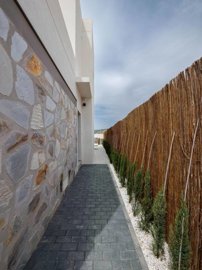 Exterior 5