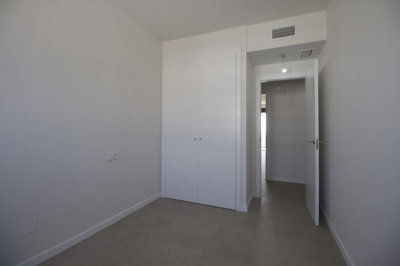 Interior 8