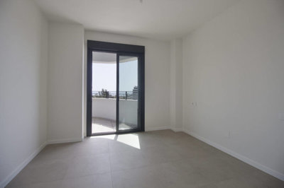 Interior 10