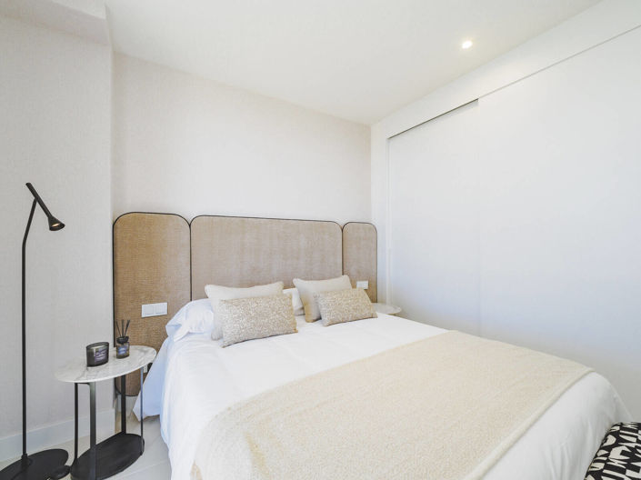 Image No.25-2 Bed Apartment for sale