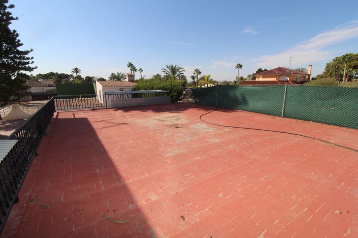 Image No.14-6 Bed House/Villa for sale