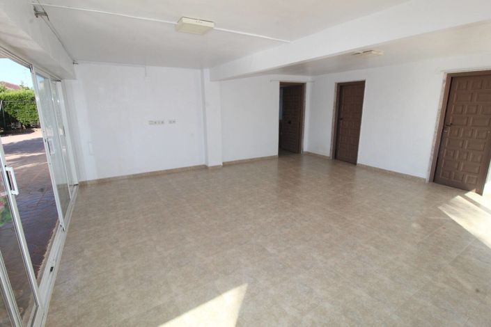 Image No.16-6 Bed House/Villa for sale