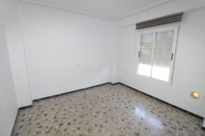 Image No.21-6 Bed House/Villa for sale