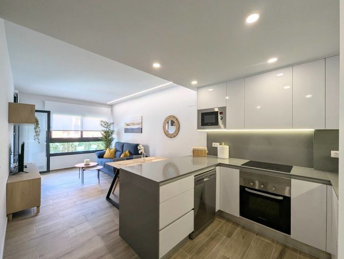 Image No.14-2 Bed Apartment for sale