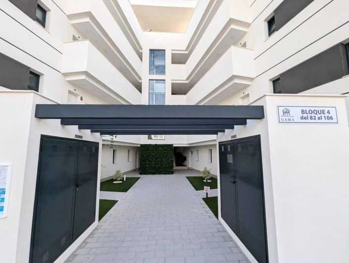 Image No.7-2 Bed Apartment for sale