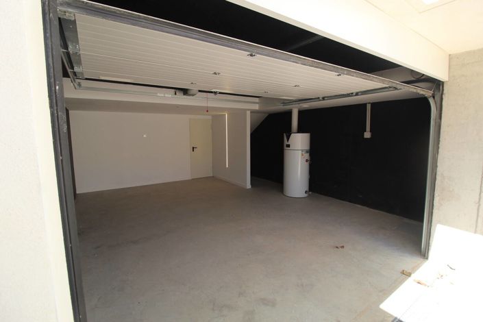 Image No.20-4 Bed House/Villa for sale