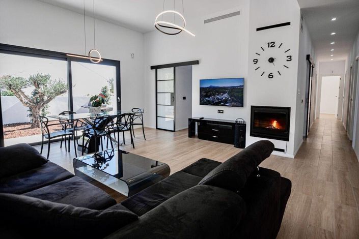 Image No.51-4 Bed House/Villa for sale