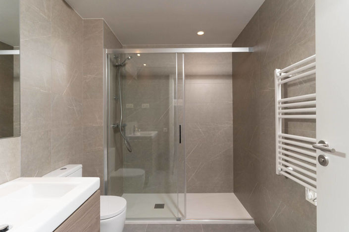 Image No.9-3 Bed Apartment for sale