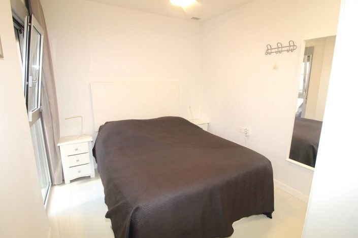 Image No.28-3 Bed Apartment for sale