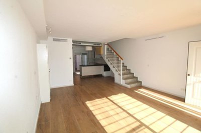 Interior 2