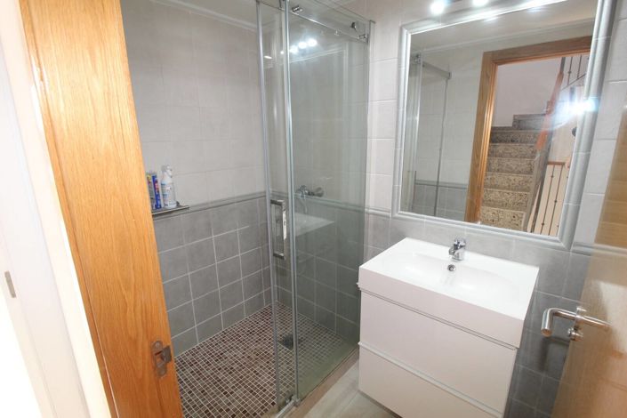 Image No.23-2 Bed House/Villa for sale