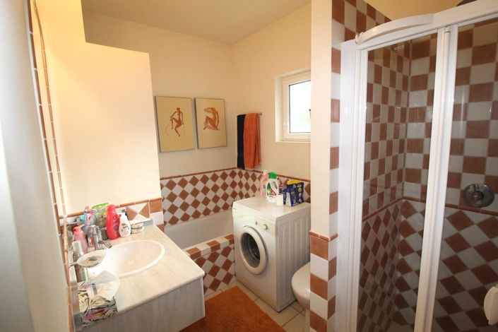 Image No.10-4 Bed House/Villa for sale