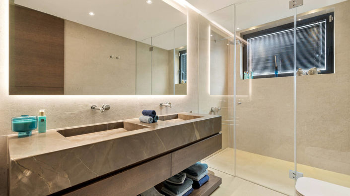 Image No.30-5 Bed House/Villa for sale