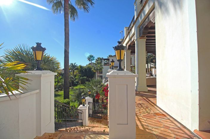 Image No.16-House/Villa for sale